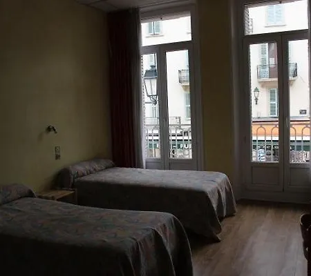 Metropole Hotel